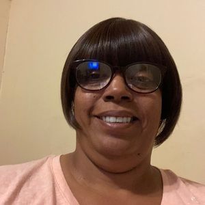 Meet your Posher, Sherry